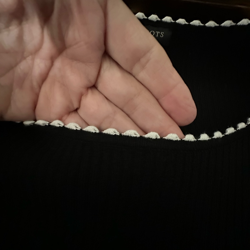 Talbots-Rich black ribbed top, with pretty white scallop at neck. Size 2X